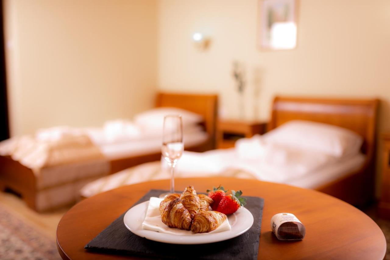 Septimia Hotels & Spa Resort Odorheiu Secuiesc Bagian luar foto