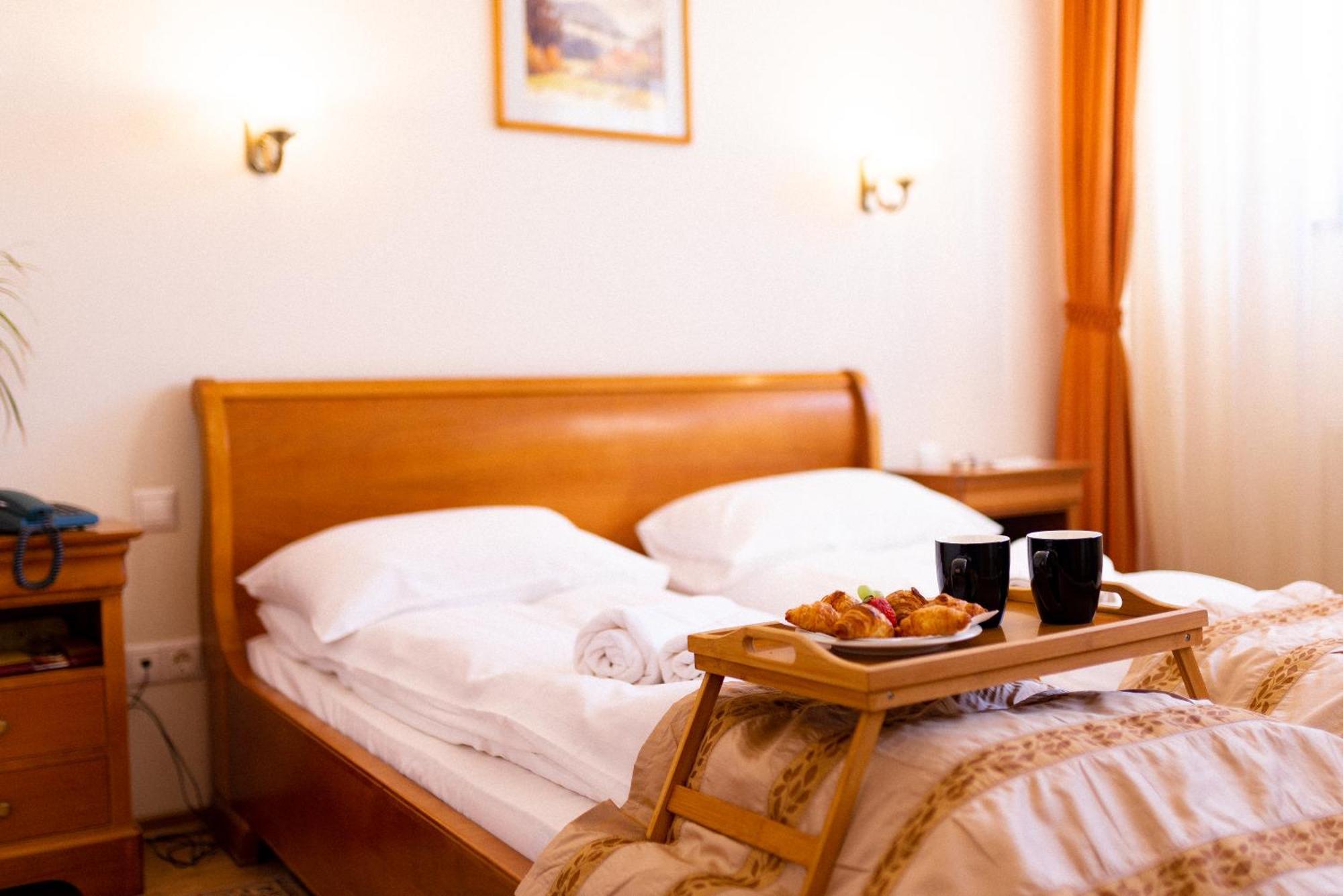 Septimia Hotels & Spa Resort Odorheiu Secuiesc Bagian luar foto